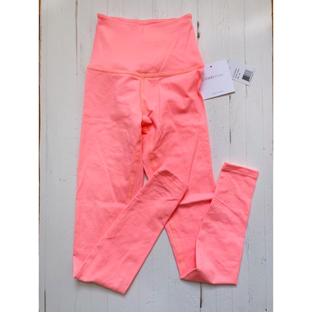 SOLD Beyond Yoga Neon Pink Leggings Size XS